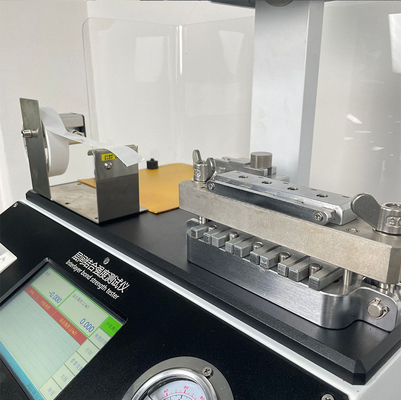 IZ1012 Teste de resistência das camadas de papel e cartão com interface fácil de usar